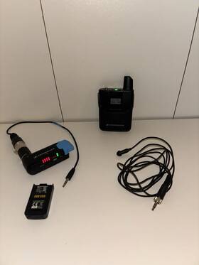 556024 Sennheiser Avx Wireless Lavalier Microphone System Mute Compact Design