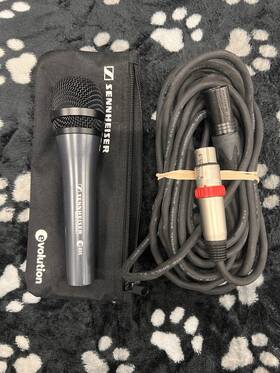 Csen261-mcc Sennheiser E 835 Live Vocal Microphone Bundle With 15-foot Xlr Mogami Cable