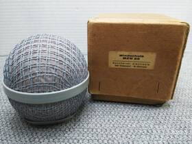 Md-421 Sennheiser Mzw-22 Vtg. Windscreen With Box For Microphones Like W.germany