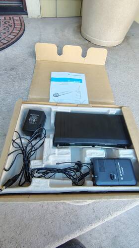 Sk2-c Sennheiser Sk2-e Freeport Wireless System Em1-c/sk2-c- Lapel Mic Tested