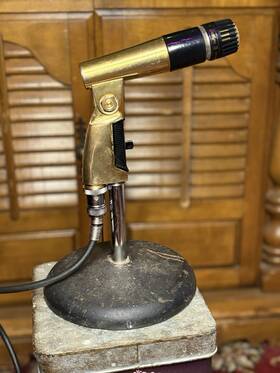 545sg Shure Rare Vintage 1969 Gold Microphone Great Working Condition With Cable