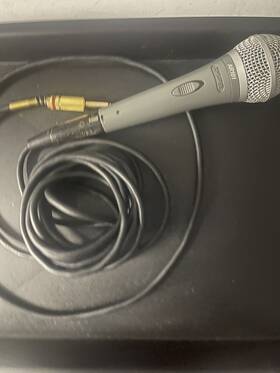Ar101 Shure Microphone -great Condition With Cord