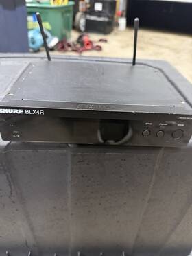 Bcp017459 Shure Blx4r Rackmount Uhf Wireless Receiver Used