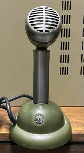 Cr41 Shure Controlled Microphone With S36 Base
