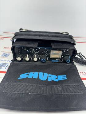 Fp33 Shure Professional Field Audio Mixer W Case/cover And Power Supply