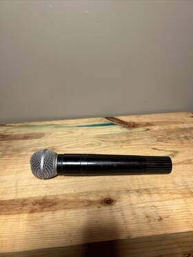 177.600 Shure L2-cc Mhz Wireless Microphone Transmitter