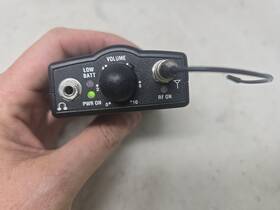 632.550 Shure P6r-ha 2x Dd4p6r Bodypack Iem Receiver 626.475 And Mhz Powers On