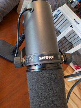 Propod1 Shure Ultimate Dual Podcast Bundle Mics Zoom H6 Mixer Sturdy Stands