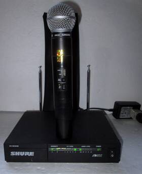 Shure Sc4-cl Sc2-cl 192.200 Mhz Sm58 Wireless Handheld Microphone And Receiver