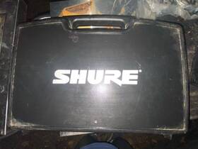 T1g-cl Shure Hard Carrying Case With Accessories Includes Power Supply Cables Ect