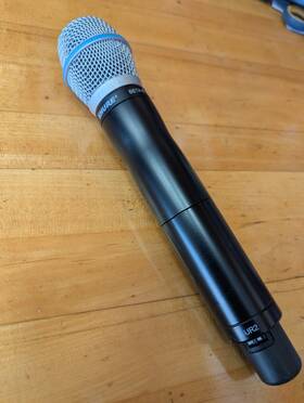 Ur2-h4e Shure Ur2 H4e 518 - 587 Mhz 87a Wireless Microphone For Ur4d Receiver
