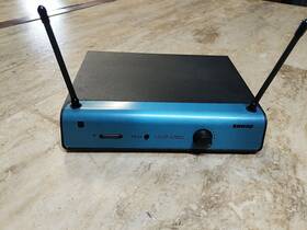 Ut4a-vh Shure Uhf Diversity Receiver 746.375mhz With Power Supply