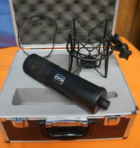 Ml1-16271 Slate Digital Large Diaphragm Microphone Matte Black With Case