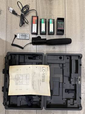Lc-v818 Sony Microphone And Battery Pack