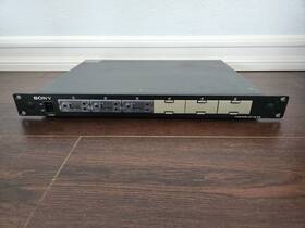 Urx-m1 Sony Mb-806 Wireless Tuner Base Modular Rack For Etc. Module Unloaded