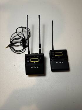Pb1025357 Sony Utx-b40 Transmitter And Urx-p40 Receiver With Microphone Set