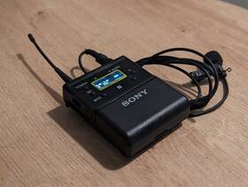 Utx-b40 Sony Wireless Bodypack Transmitter With Omni Lavalier Mic