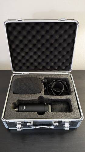 Lr100 Stage Right Ribbon Mic Package Pop Filter Shock Mount And Case