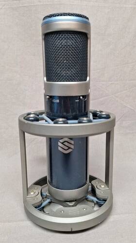St159 Sterling Audio 197881337186 Multi-pattern Condenser Microphone Used