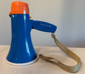 Sunnylife 339296028315 Megaphone Pool Summer Speaker And Music Cheerleading Batteries Included