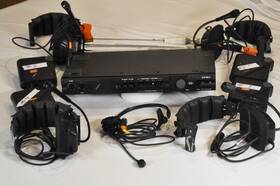 Btr-200 Telex Intercom Base Station With 4 Beltpacks/headsets And Pelican Case