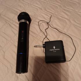 R-107 The Singing Machine Wireless Hand Held Microphone Works