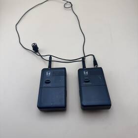 Wm-4300-a01 Toa Lot Of 2 Wireless Mics Bodypack Transmitters
