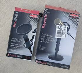Tzumi 841351172530 Podcast Series Reverb Pro Condenser Microphone Shock Mount With Stand