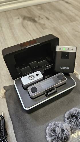 Am18 Ulanzi U-mic Wireless Microphone 2 Mics 1 Receiver No Box