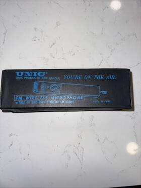 Rv-fwm1 Unic Vintage Fm Wireless Microphone Model In Case Untested Powers On