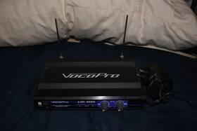 Uhf-3025 Vocopro Dual Channel Wireless Microphone System Receiver Only