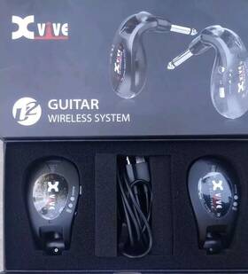 U2carbon Xvive Audio U2 Digital Wireless Guitar System - Carbon