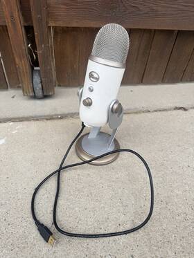 98-000098 Yeti Blue Professional Multi-pattern Usb Condenser Microphone - Slate