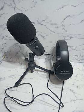 Zhp-2 Zoom Zdm-2 Mic Headphones Complete Podcast Pack