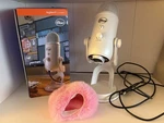 Blue Microphones Yeti Usb - Whiteout. Fixed Price $79.99.