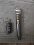 Bietrun WXM31 Uhf Wireless Microphone System With Receiver 98FT. Fixed Price $29.99.