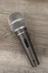 Samson Q4 Supercardioid Dynamic Microphone. Fixed Price $24.99.
