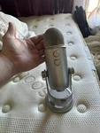 Logitech Blue Yeti Premium Usb Silver. Fixed Price $45.00.