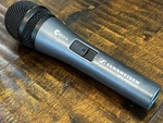 Sennheiser 822-S Dynamic Cardioid Microphone Black. Fixed Price $99.99.