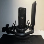 Rode NT1 Condenser Microphone Bundle With SM6 Shock Mount Pop Filter & Pouch. Fixed Price $145.45.