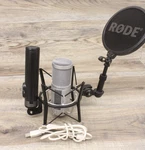 Audio-technica ATR2500-USB Cardioid Condenser Microphone Silver. Fixed Price $56.99.
