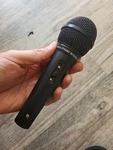 Soundtech Professional Audio STS-30 Imp 600 Unidirectional Dynamic Microphone. Fixed Price $26.19.