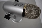Blue Yeti Usb Condenser Microphone Silver. Fixed Price $25.00.