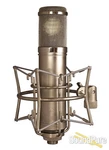 Peluso 22 251 Switchable Pattern Tube Microphone - Demo/open Box. Fixed Price $1786.05.