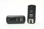 Neewer FC-16 Multi-channel Wireless Universal Transmitter/wirereciever. Fixed Price $19.99.