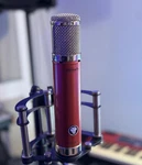 Avantone Pro CV12 Bla Large-diaphragm Tube Condenser Microphone. Fixed Price $500.00.