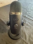 Blue Yeti Black Usb & 3.5MM Freestanding Microphone Volume Control. Fixed Price $27.49.