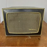 Rca Victor 45-HY-4 1950S Tube Bakelite Case Record Player Turntable Works. Fixed Price $200.00.