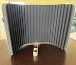 Sterling Audio Vms Vocal Microphone Shield Full Size - Silver. Fixed Price $24.99.