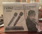 Naxa NAM-984 Dual Handheld Wireless Microphone Starter Kit With Fm. Fixed Price $27.49.